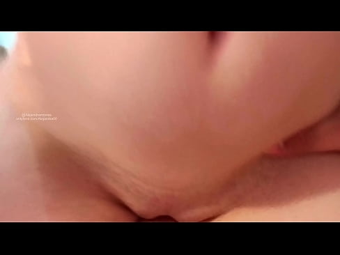 ❤️ A nővérem szobájában aludtam, és így ébredtem fel. Porno at hu.mailkassa.ru ☑